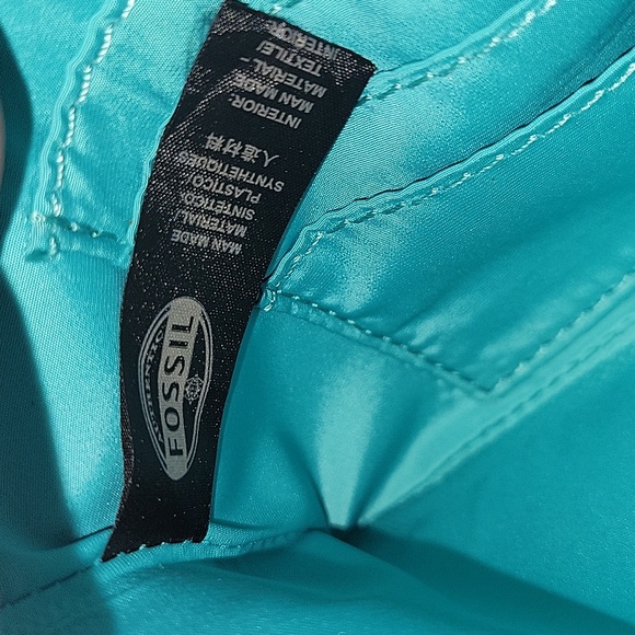 Fossil Keyper Floral Wristlet - Picture 5 of 9